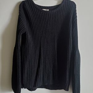 Black Sweater w/ Bell Sleeves - comfy & cute!